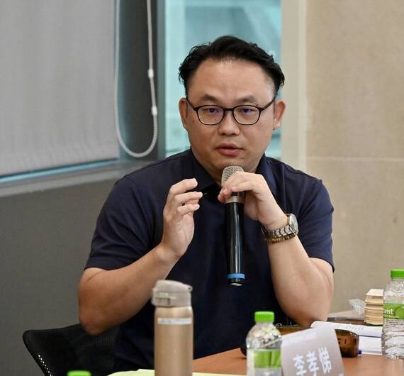曾令毅